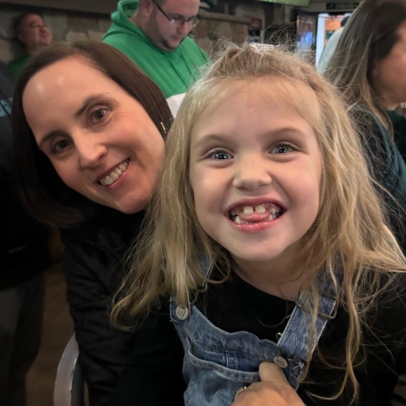 Meet your Posher, Jessica - Picture 7 of 16